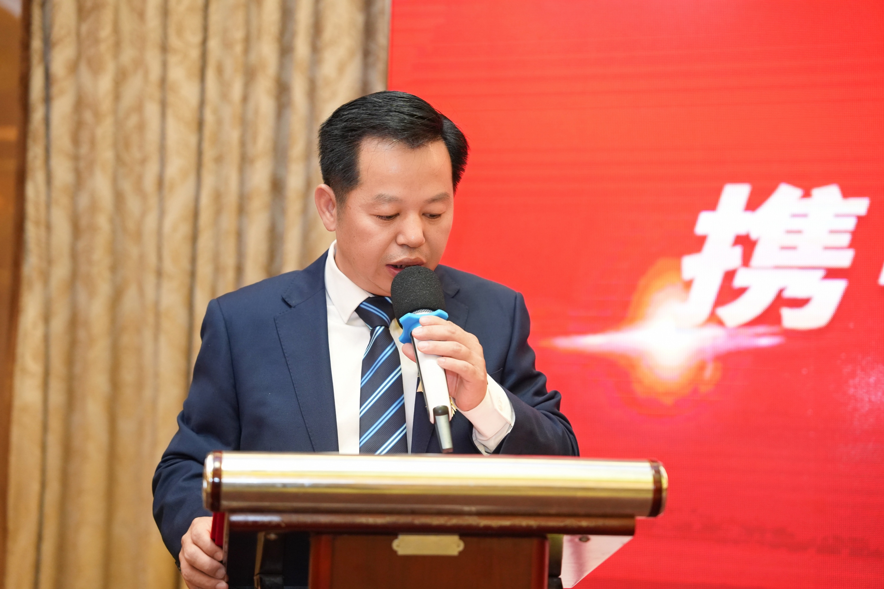 攜手十五載，共創(chuàng)新未來(lái)｜科泰集團(tuán)十五周年慶典晚宴圓滿落幕